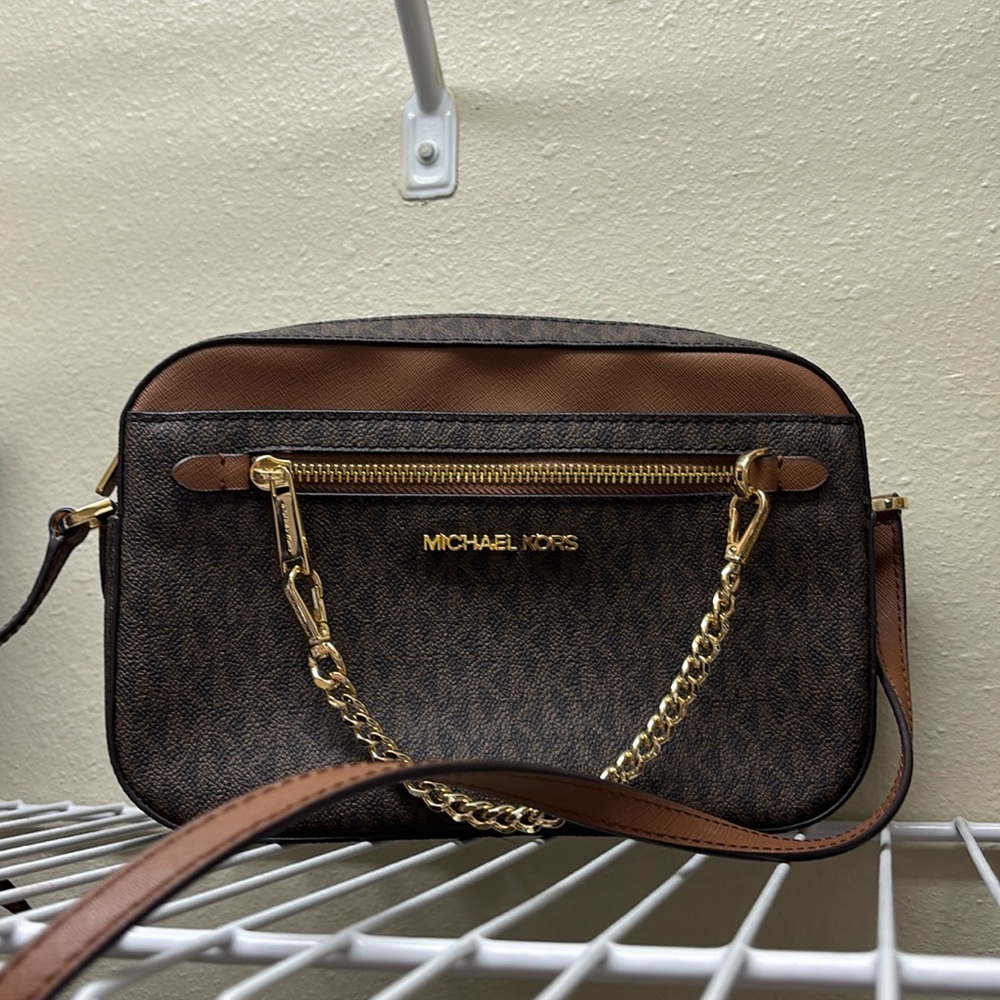 Michael Kors Jet Set Large Logo Crossbody luxury Bag